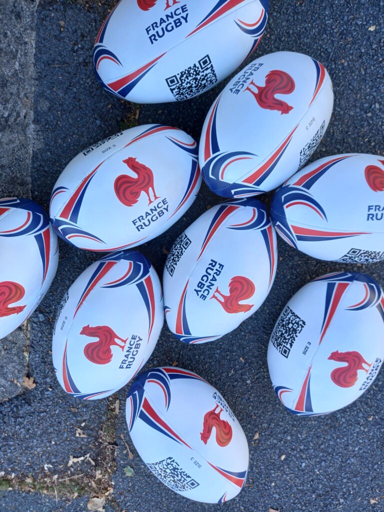 ballon ovale avec les PS MS GS